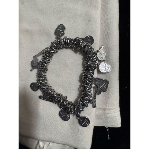 One size Red Sox MLB Charm Bracelet - Picture 3 of 5